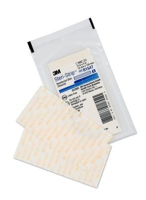 3M R1542 Steri-Strip Skin Closure Strips - 1/4 X 1 1/2 - Pack Of